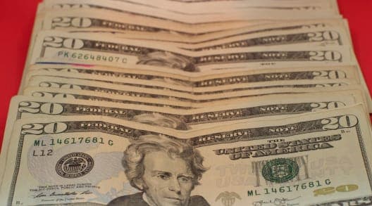 5 Prompts de ChatGPT para lanzar tu negocio de 10.000 $/mes en 30 días